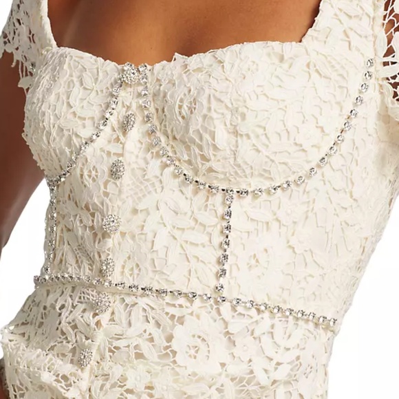 NWT $585 Self-Portrait Cream Rose Lace & Crystal Midi-Dress in cream! - Picture 9 of 11